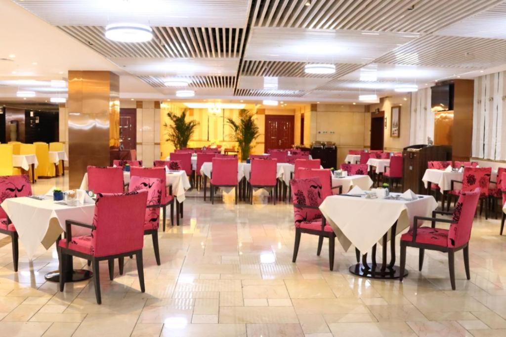 West International Trade Grand Hotel Peking  Buitenkant foto